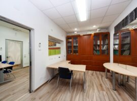 MUGGIO'- ZONA MONTECARLO- LABORATORIO